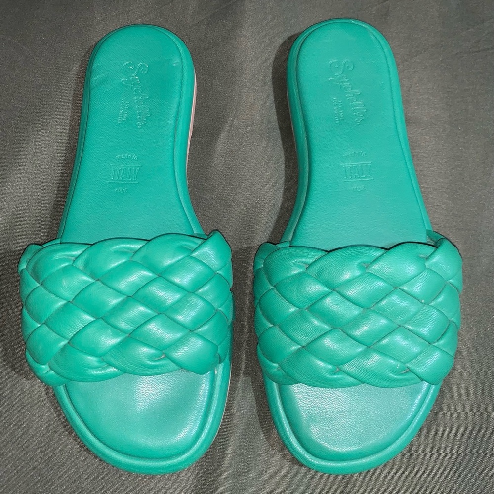 Seychelle Braided Slides